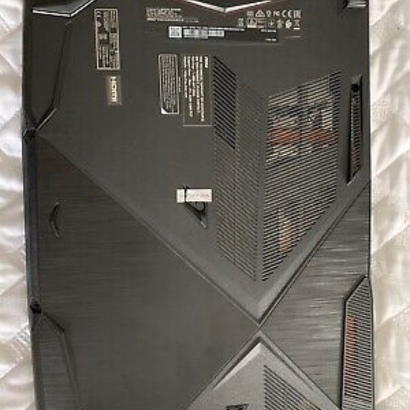 MSI GF63 15.6 Gaming Laptop - Black (See Description) - Picture 3 of 3